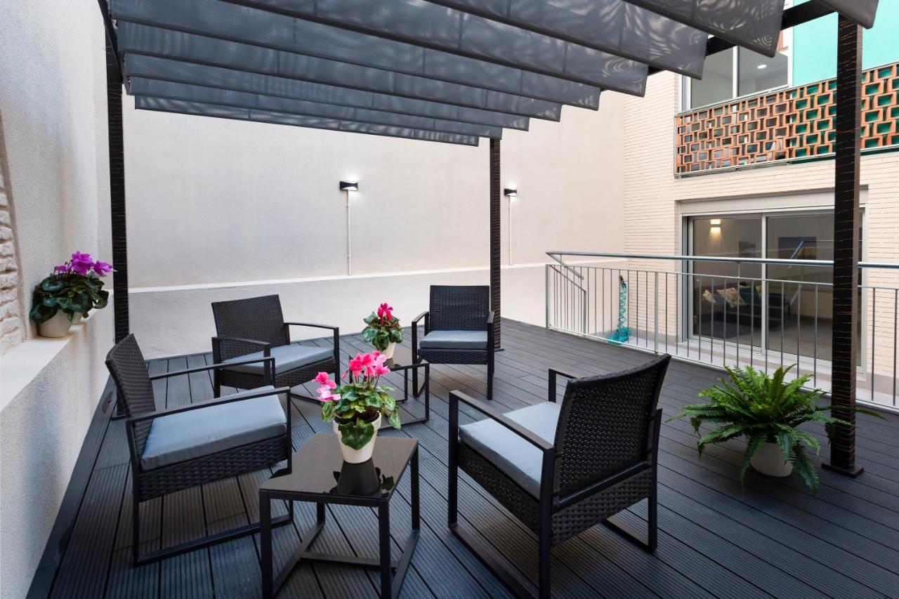 8 Lacus Duplex L'Hospitalet de Llobregat Exterior foto